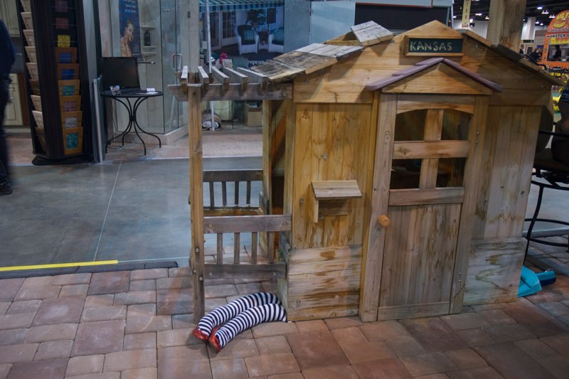 Ding, dong the witch is dead!