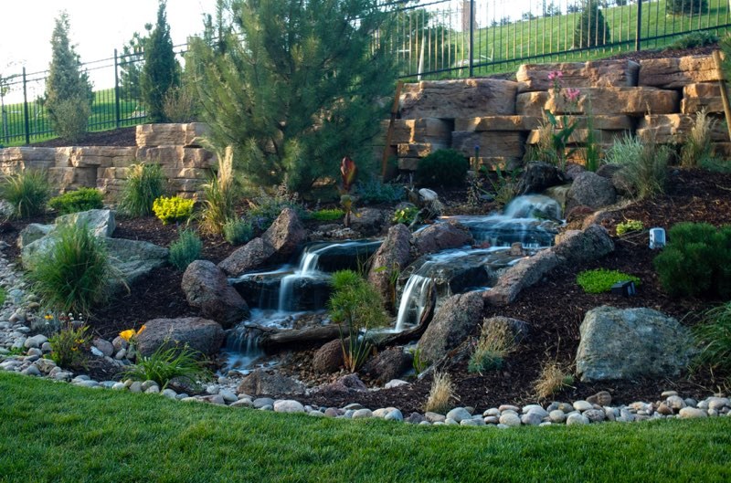 Parade of Homes Pondless Waterfall